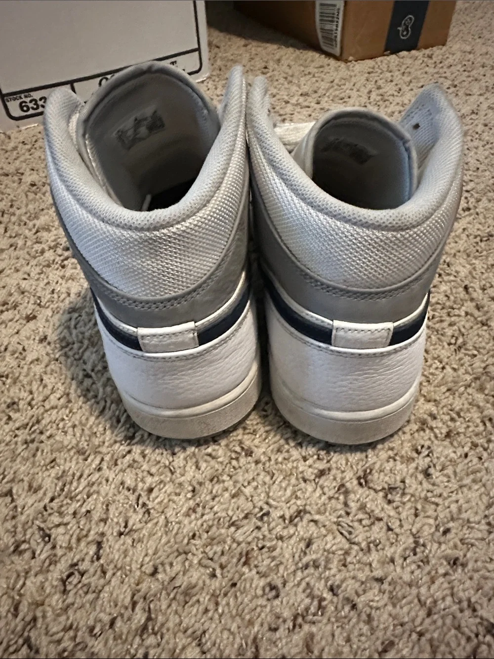 Nike White Navy Gray Air Jordan Mid Men's Sneakers Mens 12.5 Paris